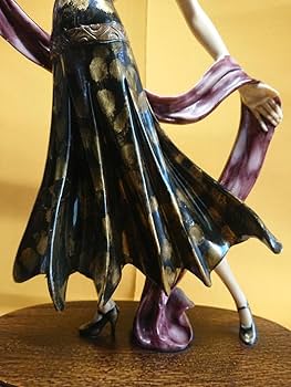 【美品】西洋美術 人形 ヨーロッパ 置物 インテリア 工芸品 美術品 A2768 Amazon.co.jp: 西洋美術 人形 ヨーロッパ 置物 インテリア 工芸